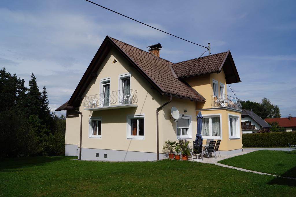 Ferienwohnungen Rasinger Schiefling am See Habitación foto